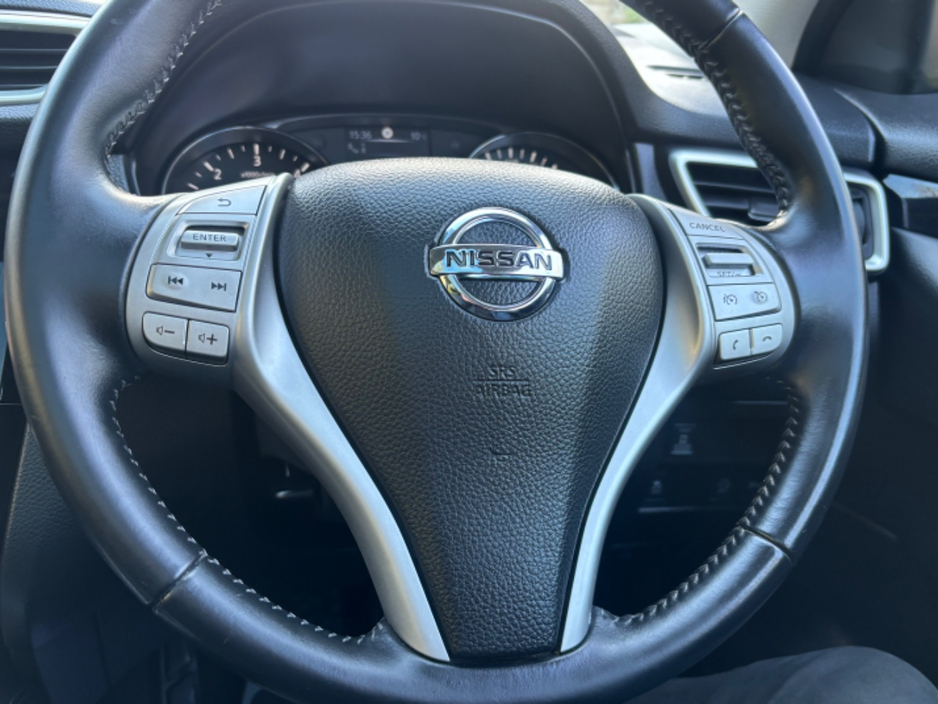 2015 Nissan Qashqai - image 15