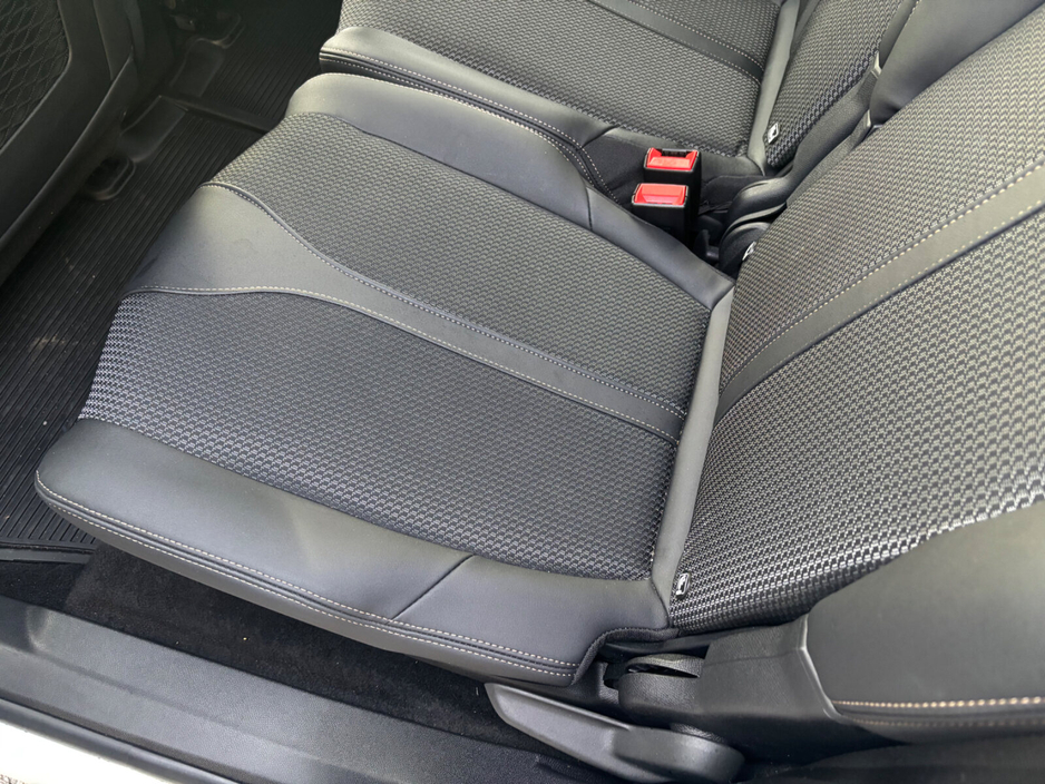 2024 Peugeot 5008 1.2 Hybrid 136bhp E-DCS6 GT €40,950