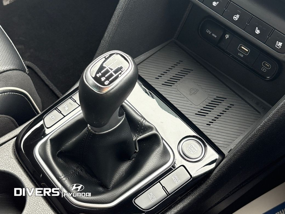 2022 Kia Sportage - image 16