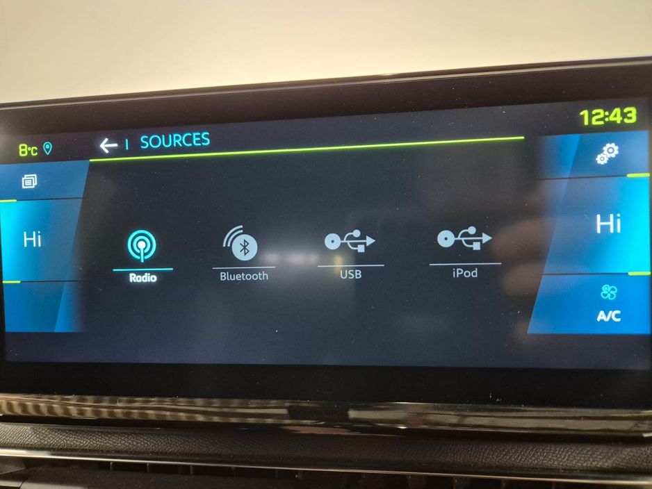 2022 Peugeot 3008 1.6PHEV 4x4, GT PREMIUM 225 BHP, ONLY 47000kms, FULL SERVICE HISTORY, SPOTLESS, GREAT VALUE €27,999