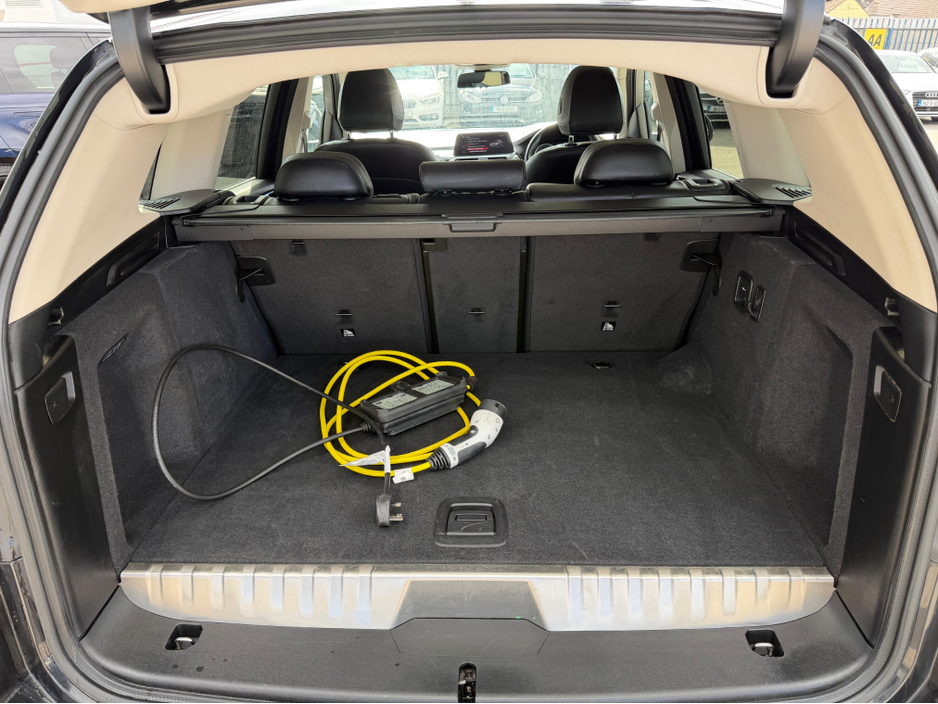 2021 BMW X3 - image 27