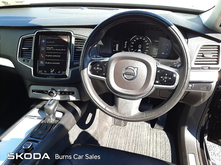 2016 Volvo XC90 D4 FWD Momentum GT 5DR Auto €28,900