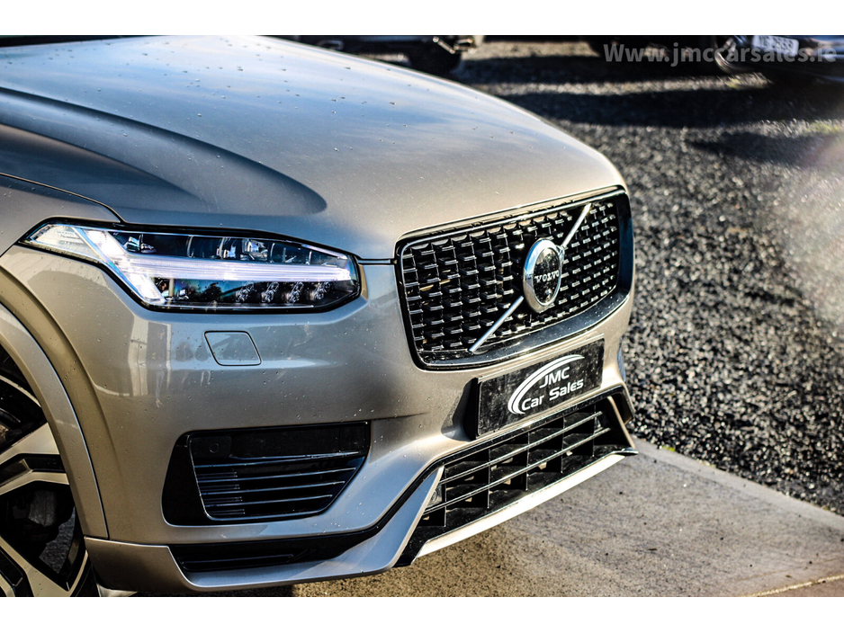 2021 Volvo XC90 RECHARGE PHEV T8 (390hp) R-Design AWD €49,995