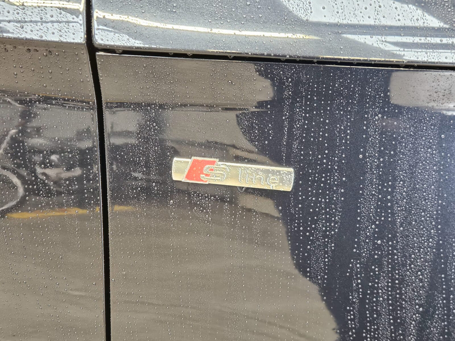 2020 Audi Q5 - image 3