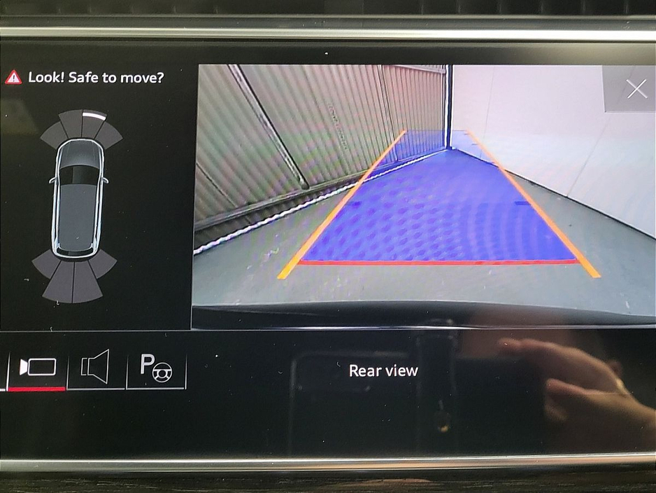 2023 Audi Q7 3.0TFSI BLK ED 55 Finance from €202 per week €71,975