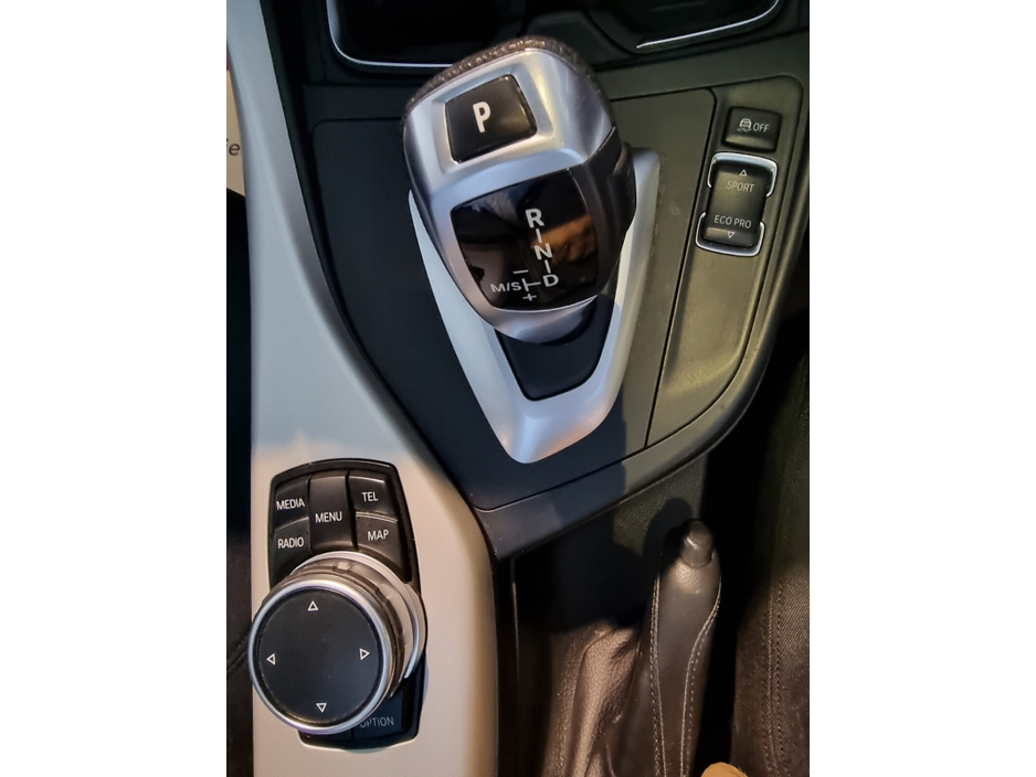 2015 BMW 1 Series - image 16