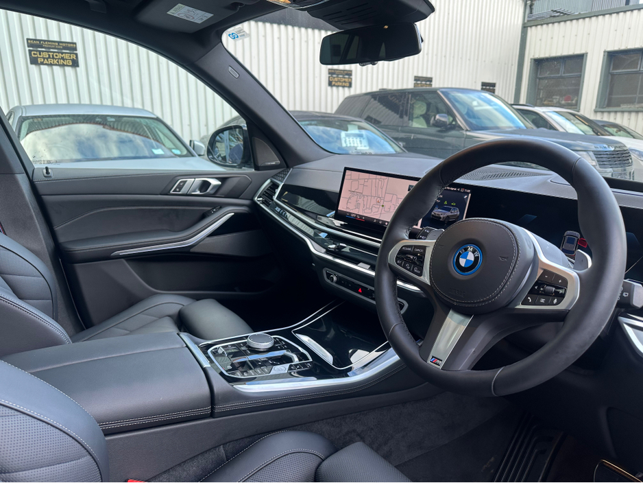 2025 BMW X5 ++TECH PACK++ XDRIVE50E M SPORT AUTO €102,950