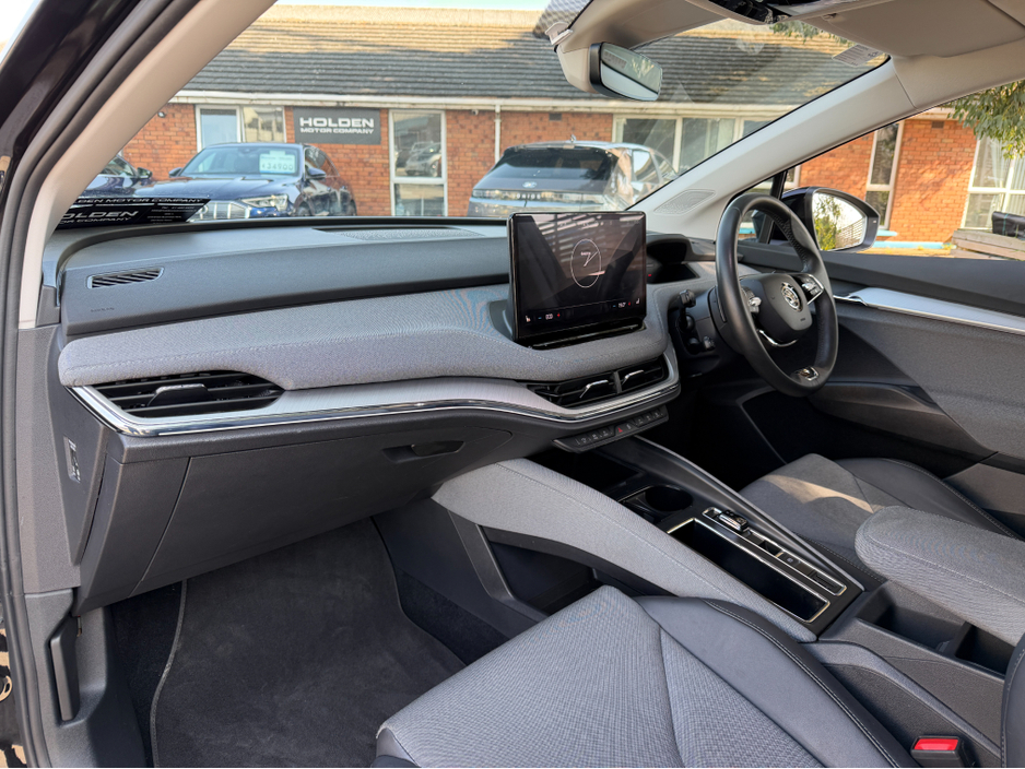 2023 Skoda Enyaq - image 28