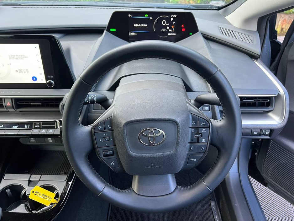 2024 Toyota Prius 1.8 HYBRID // LIKE NEW 3, 000 KM // DIGITAL CLUSTER // ADAPTIVE CRUISE CONTROL €29,950