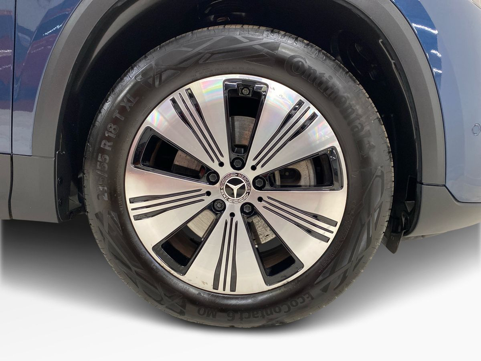 2022 Mercedes-Benz EQA - image 7