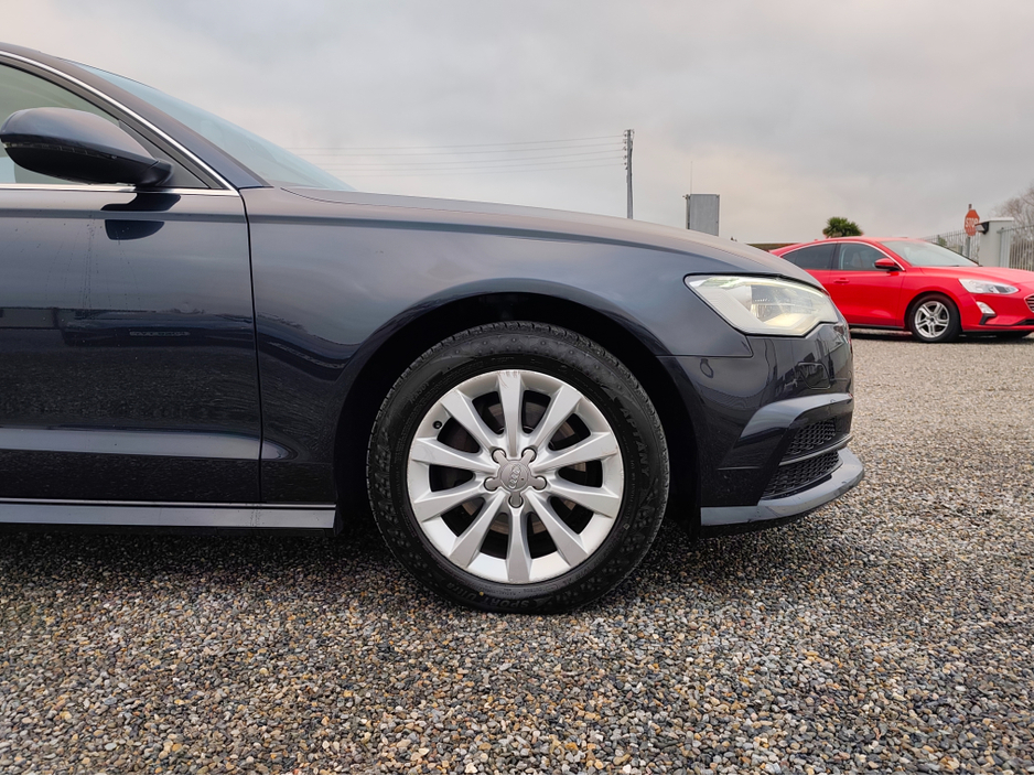 2016 Audi A6 2.0 TDI AVANT SE ULTRA EXC 190 AUTO S LINE 40 QTR 204PS 4DR €17,600