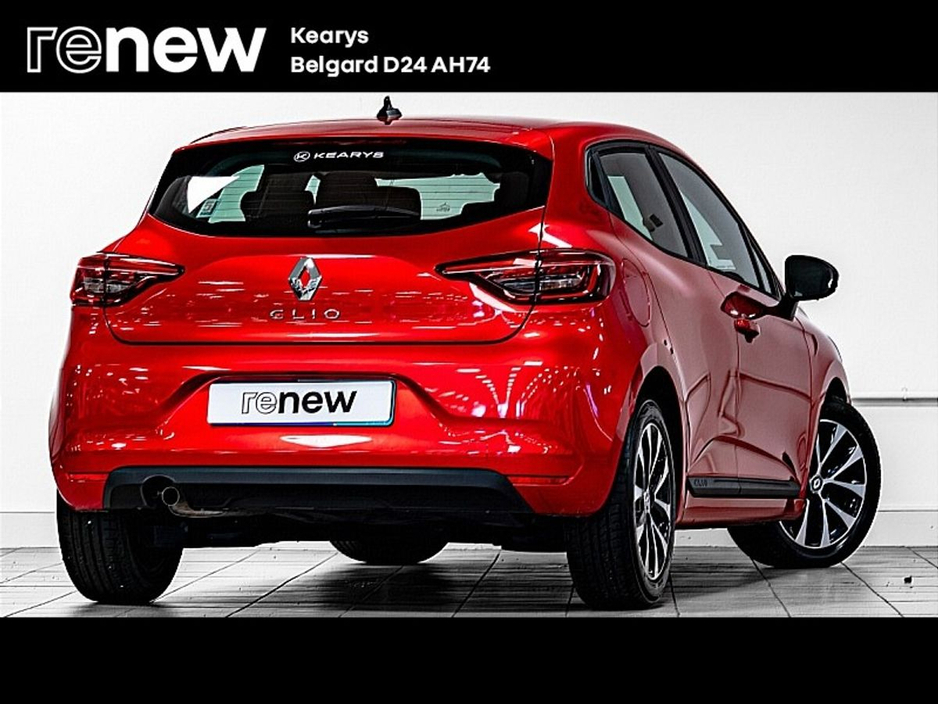 2023 Renault Clio - image 15