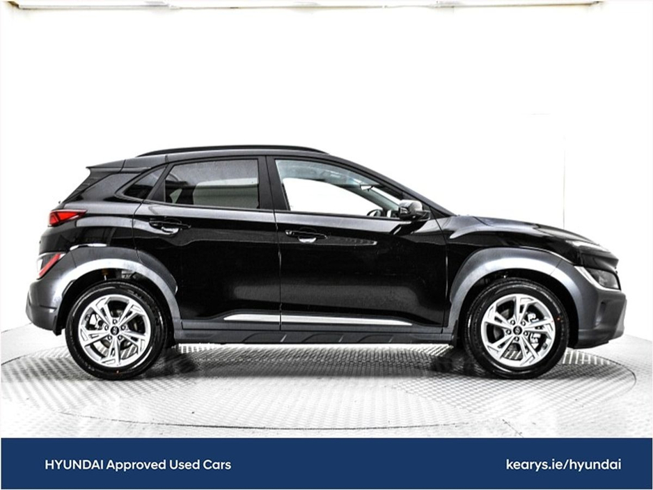 2023 Hyundai Kona 1.0 T-GDI Executive €25,490