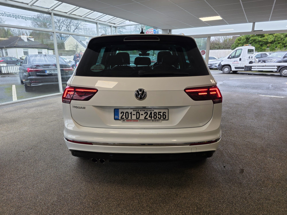 2020 Volkswagen Tiguan - image 8