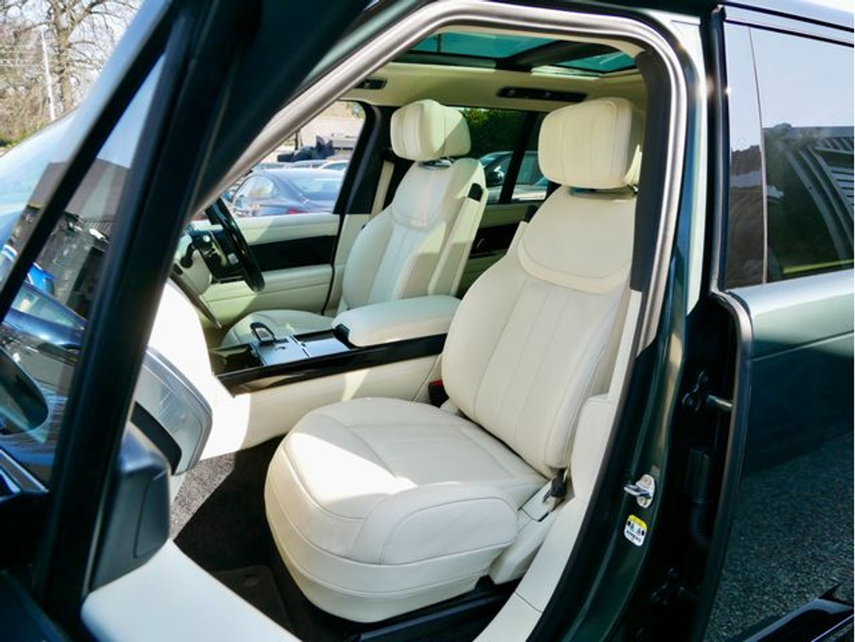 2025 Land Rover Range Rover - image 16