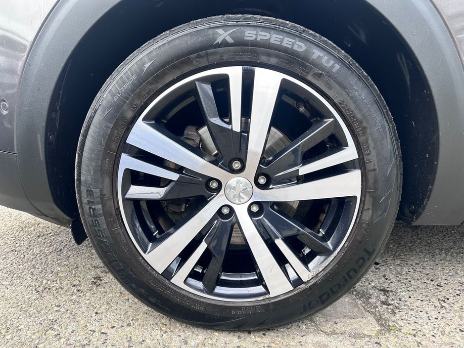 2019 Peugeot 3008 - image 34