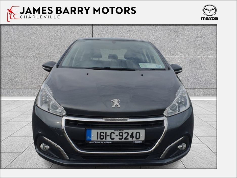 2016 Peugeot 208 - image 6
