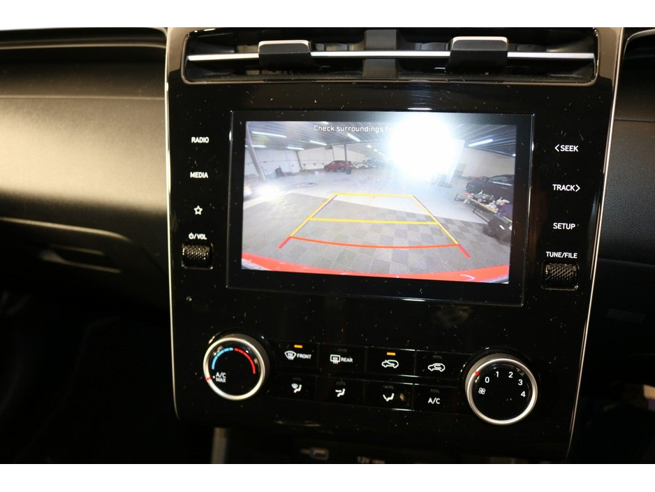 2023 Hyundai Tucson - image 12