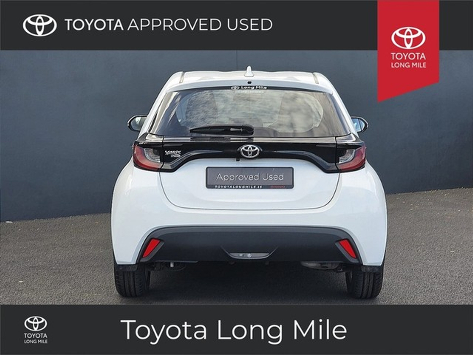 2023 Toyota Yaris 1.5 Hybrid Luna 5Dr €23,449