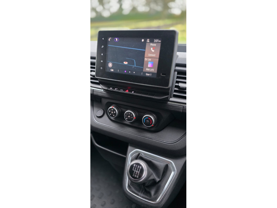 2023 Renault Trafic  €19,995