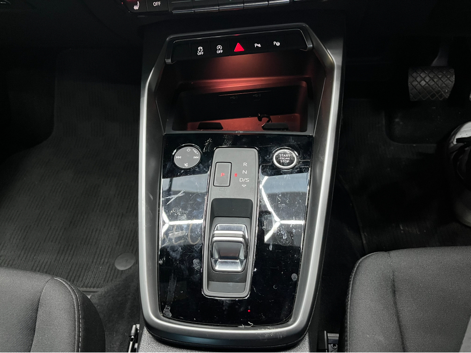 2021 Audi A3 €24950! 2021 AUDI A3 SPORTBACK 30TFSI ADVANCED 1.0 AUTOMATIC / CRUISE CONTROL / REVERSE CAMERA / ELECTRIC MEMORY & HEATED SEATS / PADDLE SHIFTERS €24,950