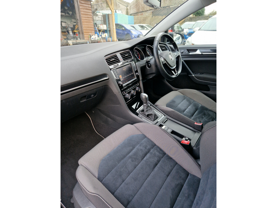 2015 Volkswagen Golf 1.4 TSI Highline Auto €14,450