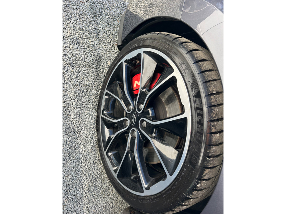 2020 Hyundai i30 - image 20