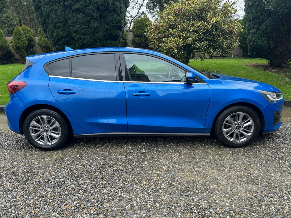 2023 Ford Focus TITANIUM 1.0T 125 M6 4DR €20,777