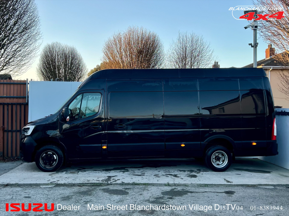 2023 Renault Master RWD LHL VAT QUALIFIED FINANCE ME €32,900