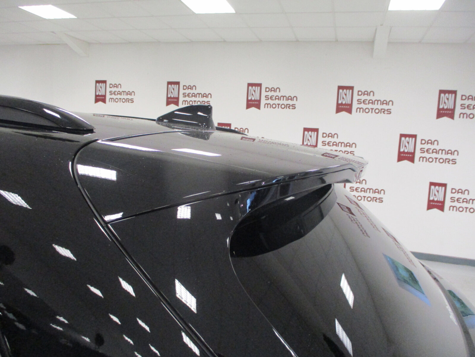 2025 Leapmotor C10 EREV 28.4kWh Design €45,950