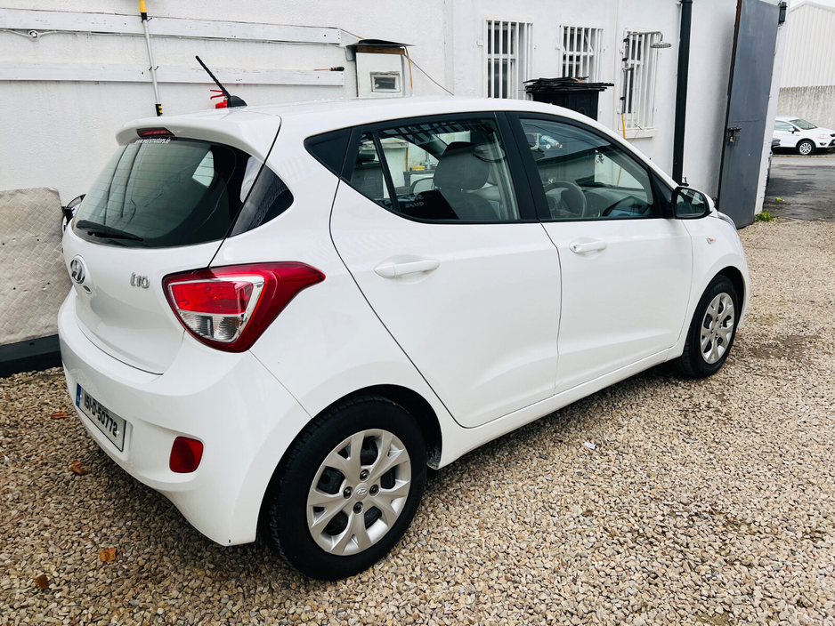 2015 Hyundai i10 - image 11