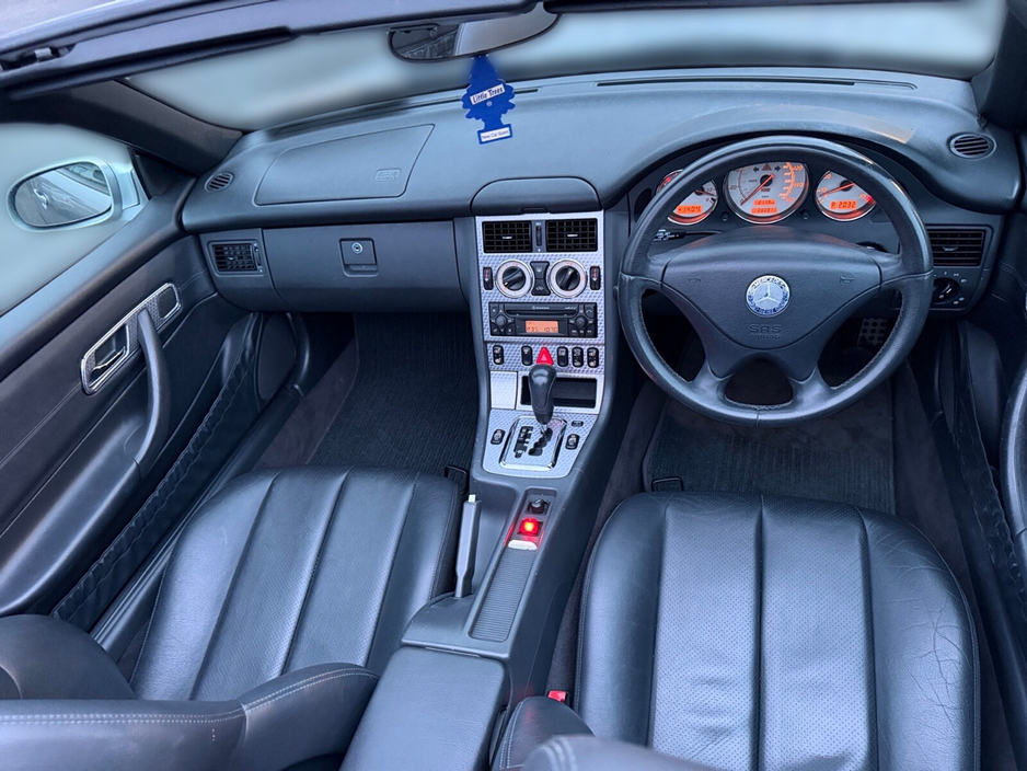 2003 Mercedes-Benz SLK Class - image 13