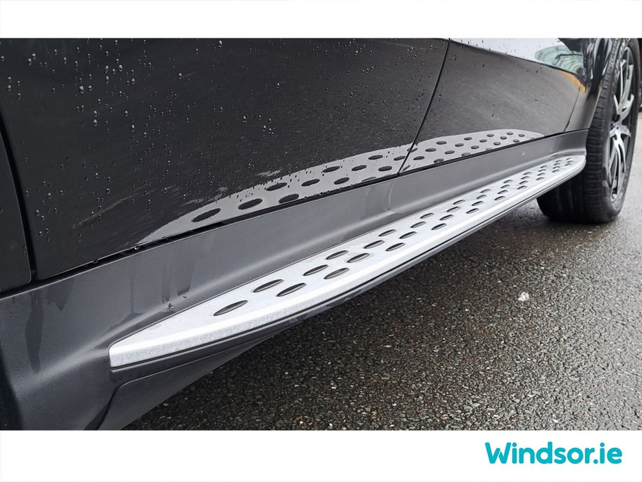 2023 Mercedes-Benz EQC Eqc 400 Amg Line Edition 4Matic 80kWh Electric €39,995