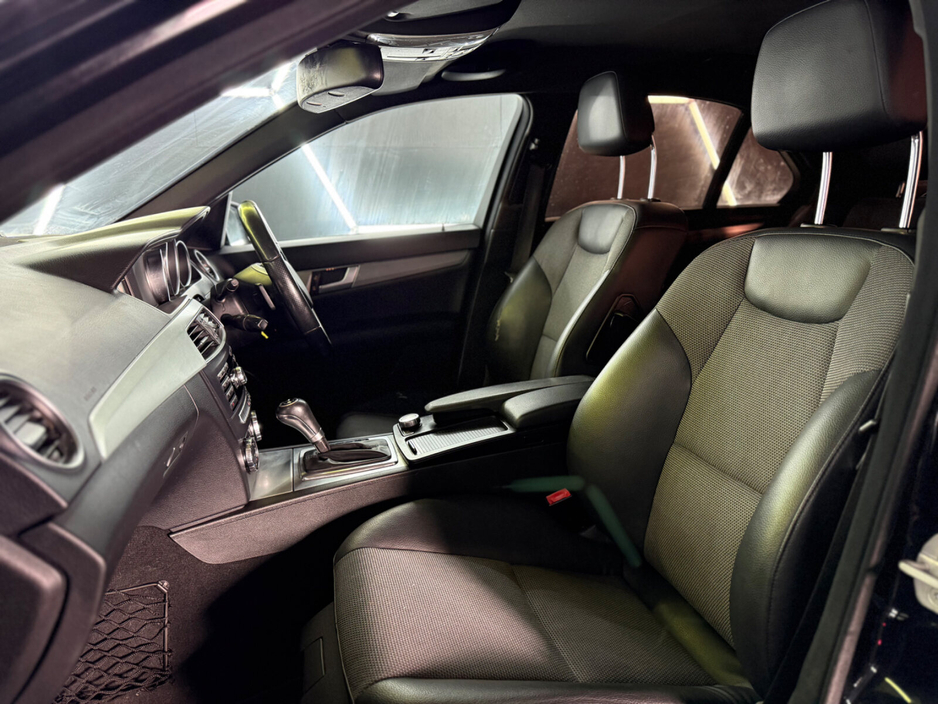 2012 Mercedes-Benz C Class - image 16