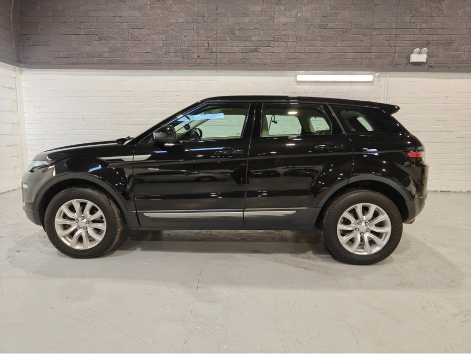 2015 Land Rover Range Rover Evoque - image 5