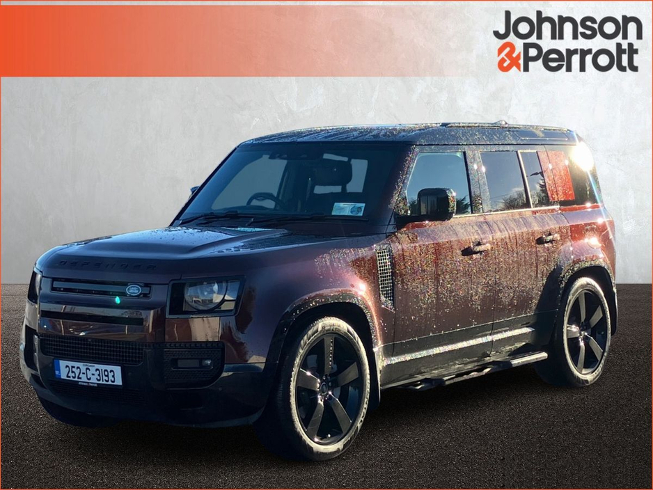 2025 Land Rover Defender 110 2.0 Si4 PHEV 300 PS Sedona Edition (Remainder of 5 year Warranty) €125,900