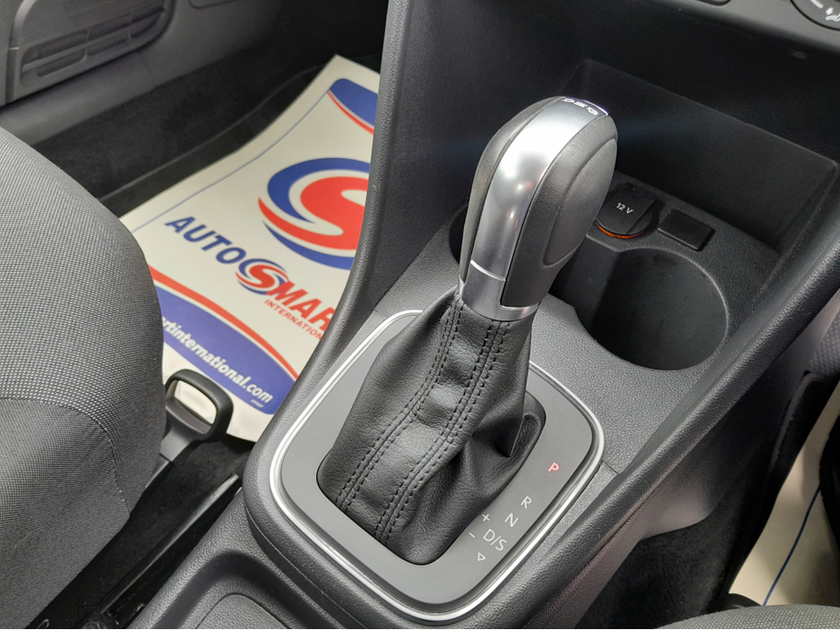 2016 Volkswagen Polo - image 25