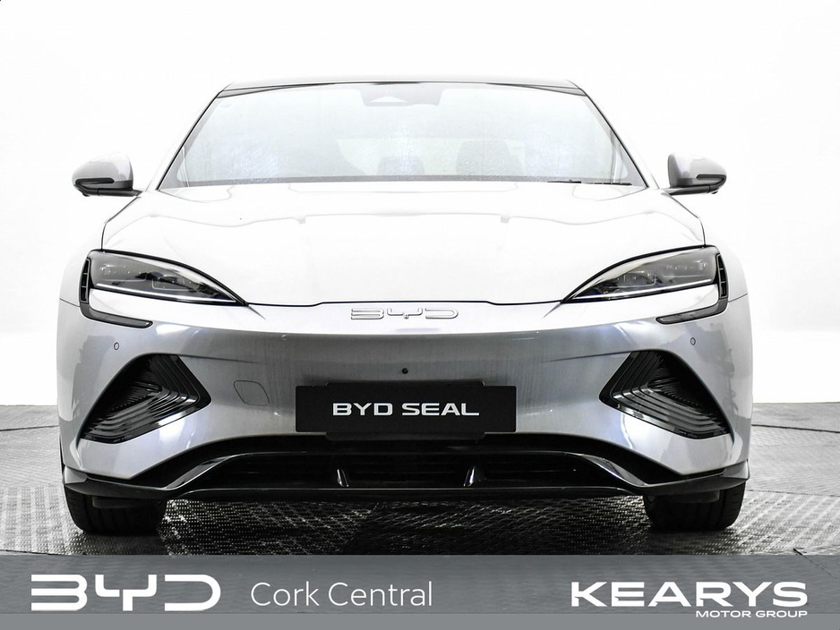 2025 BYD Seal - image 4