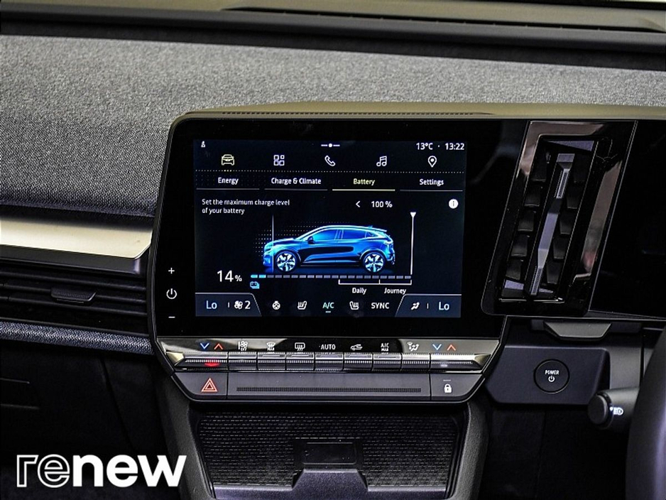 2023 Renault Megane E-Tech EV60 220hp Techno €27,900