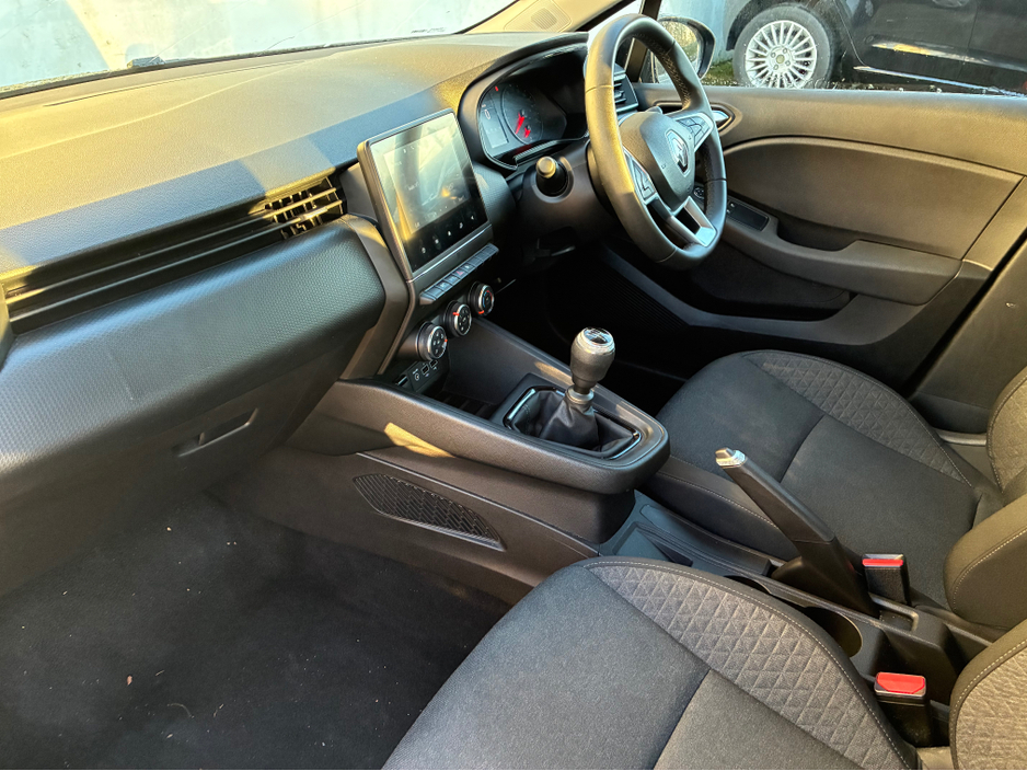 2022 Renault Clio DYNAMIQUE TCE 90 MY21.5 5 5DR €13,900