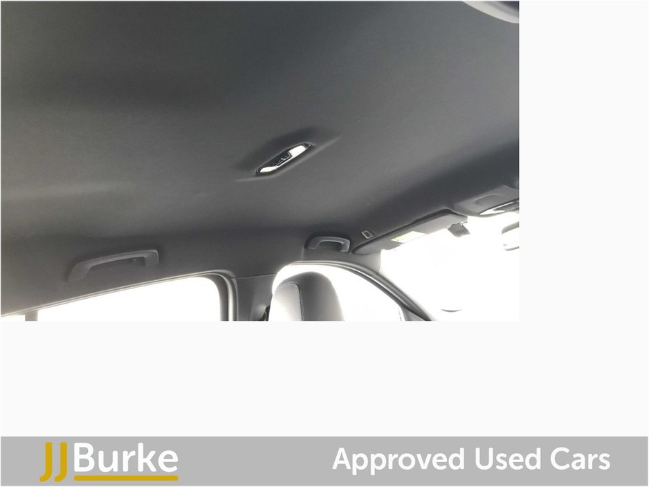 2023 BMW 1 Series - image 27