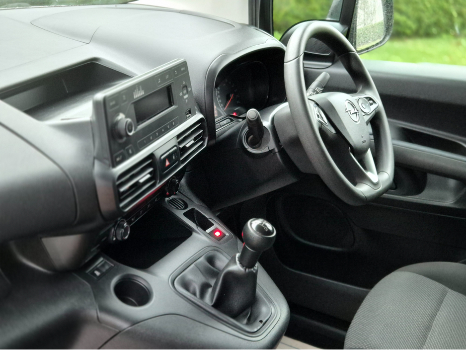 2021 Opel Combo 1.5 Diesel 3 Seater €10,750