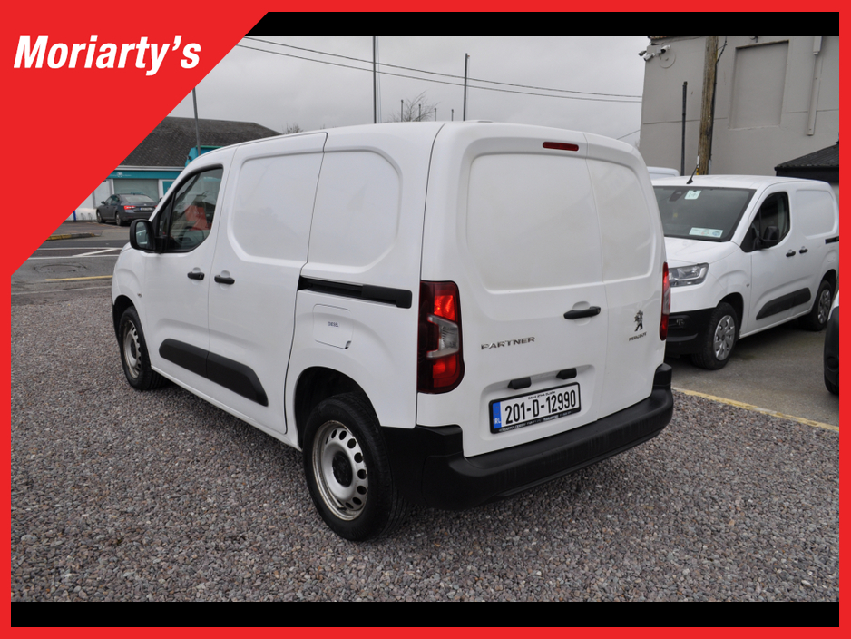 2020 Peugeot Partner - image 4