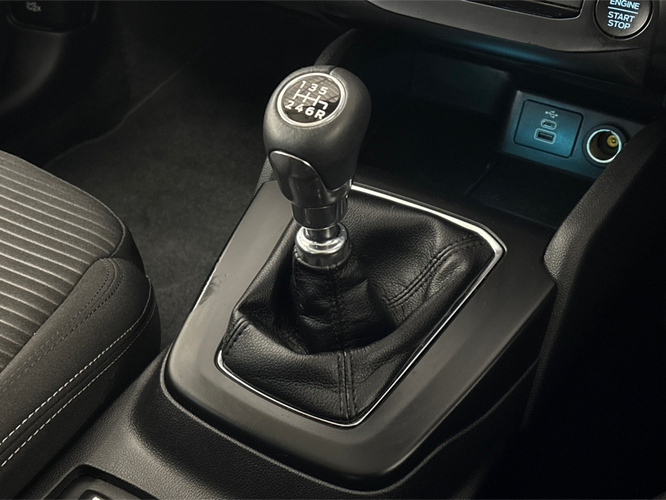 2023 Ford Focus TITANIUM 1.0T**MULTIFUNCTIONAL STEERING WHEEL**TOUCH SCREEN MEDIA DISPLAY**APPLE CARPLAY**BLACK CLOTH INTERIOR**SATNAV**KEYLESS START**BLACK CLOTH INTERIOR**FINANCE AVAILABLE** €23,495