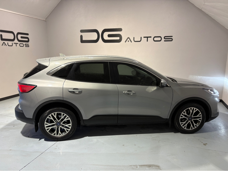 2022 Ford Kuga 1.5 TDCI TITANIUM - AUTOMATIC- LOW KMS €31,950