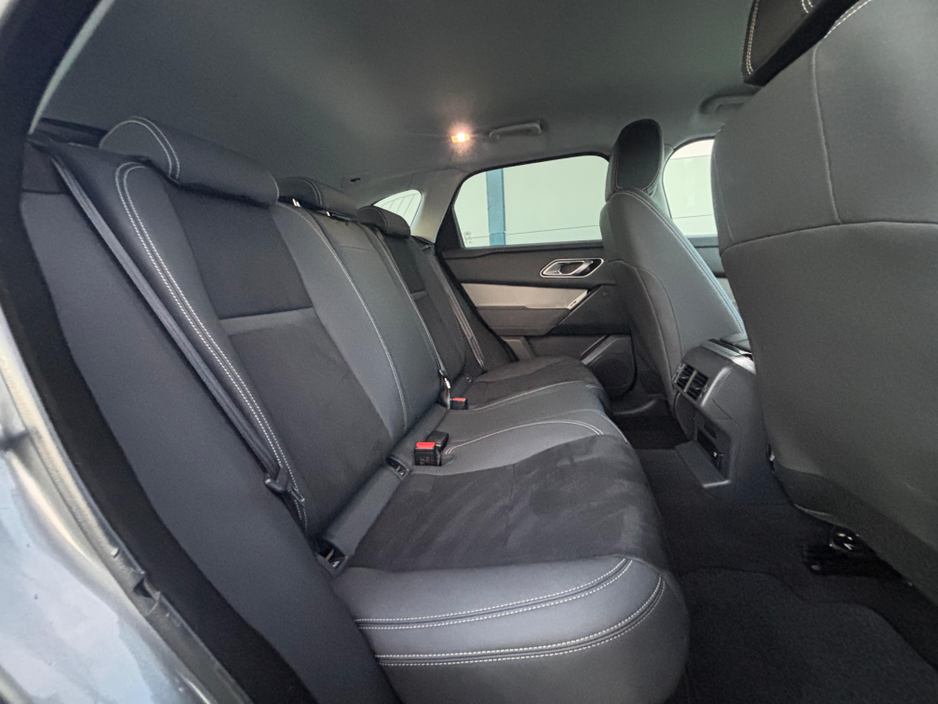 2018 Land Rover Range Rover Velar - image 7