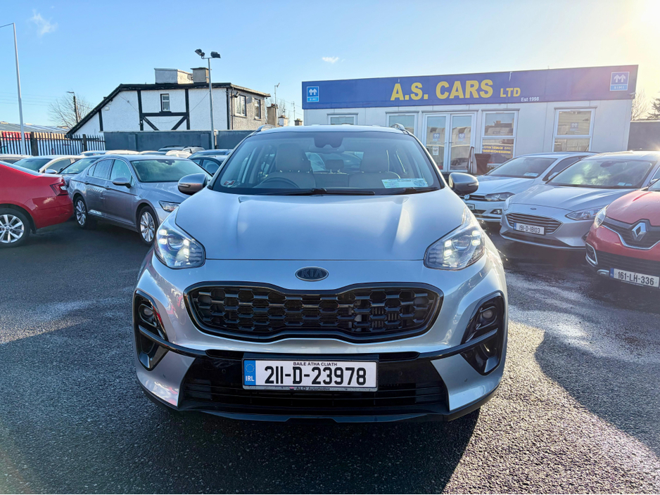 2021 Kia Sportage - image 2
