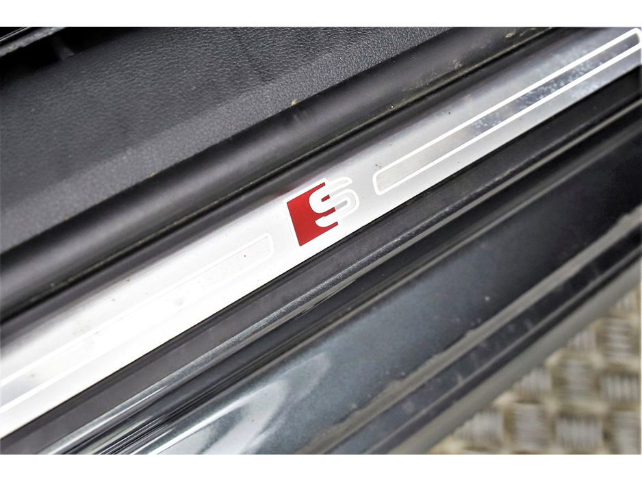 2024 Audi A4 - image 25