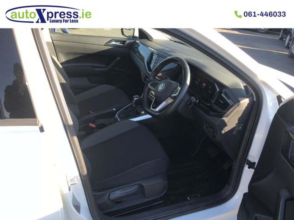 2022 Volkswagen Polo - image 6