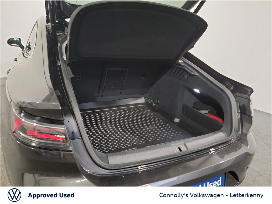 2023 Volkswagen Arteon - image 9